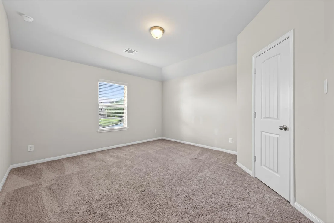 Photo of 3795 Lake Bend Shore Drive