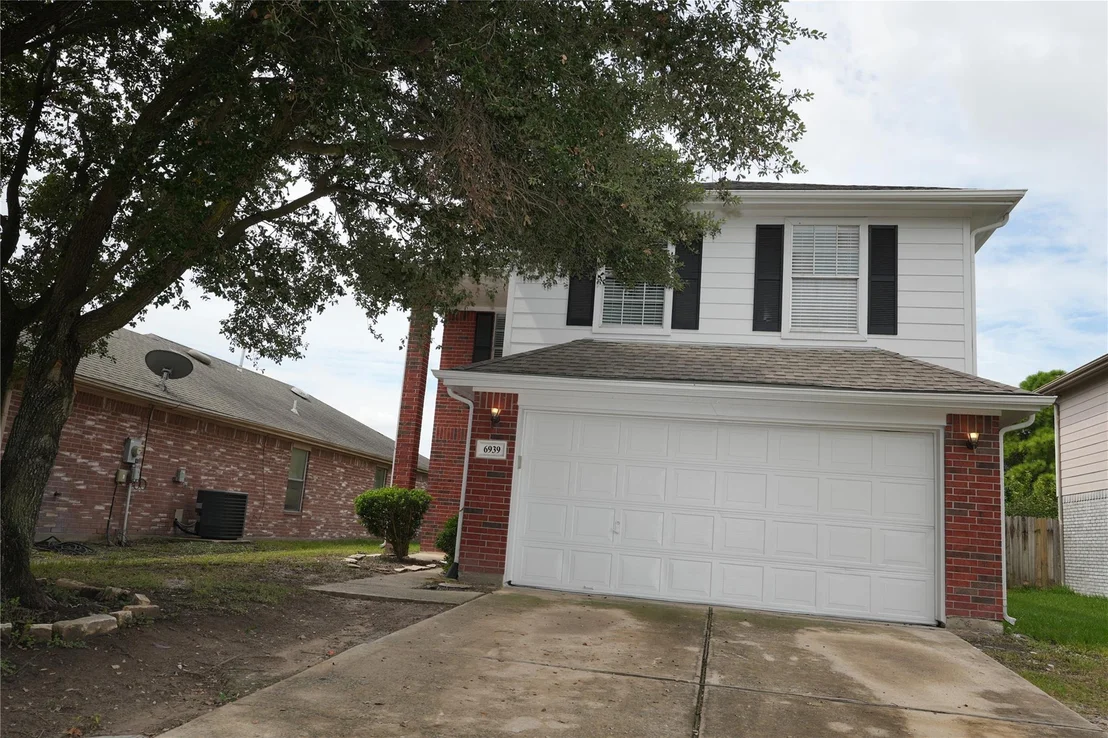 Photo of 6939 Lower Arrow Dr