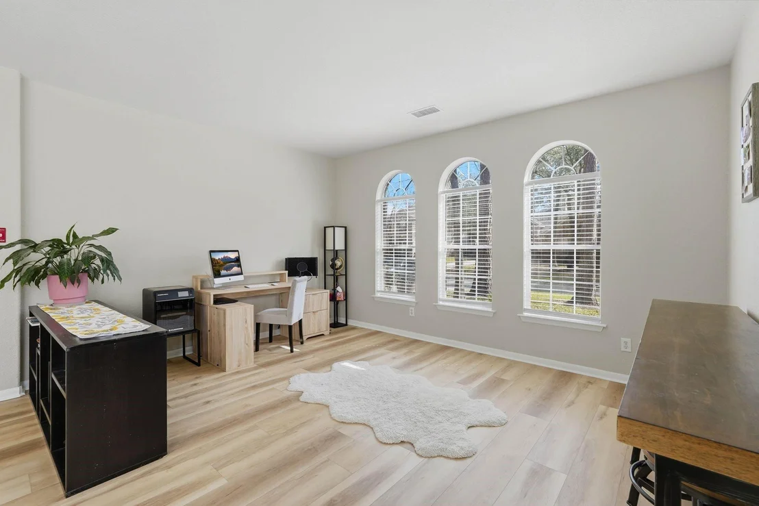 Photo of 23 Murmuring Creek Place