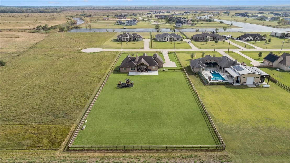 Photo of 7923 Stratford Hall Drive