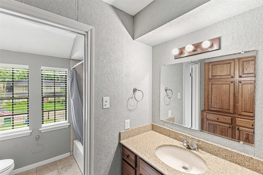 Photo of 2709 Pine Needle Lane