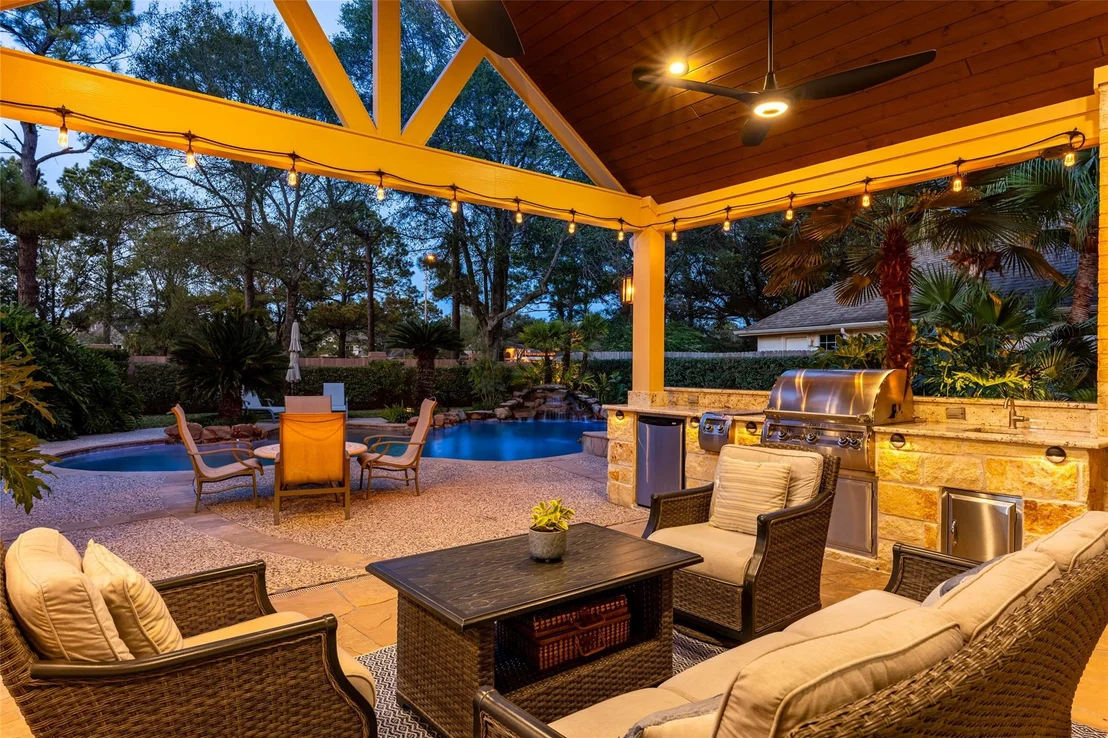 Photo of 22806 Two Rivers Lane