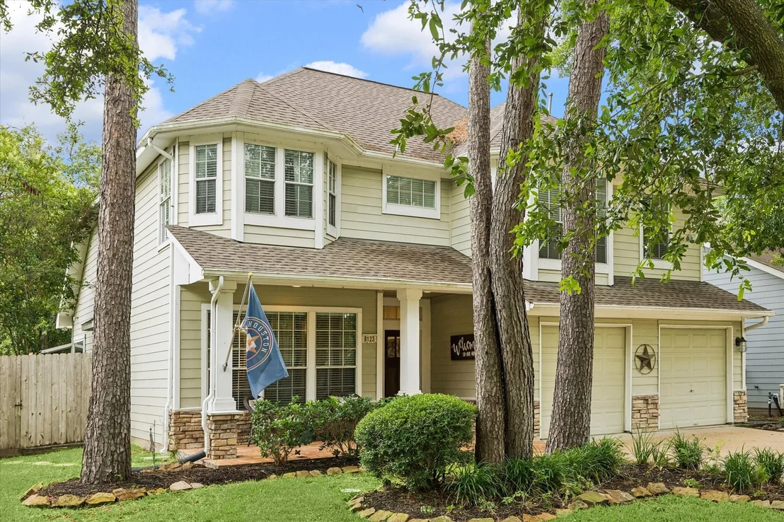 Photo of 8123 Clarion Way