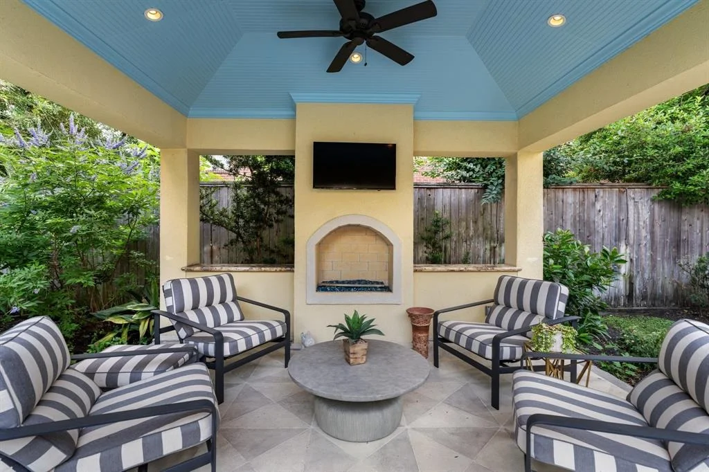 Photo of 38 Hackberry Lane