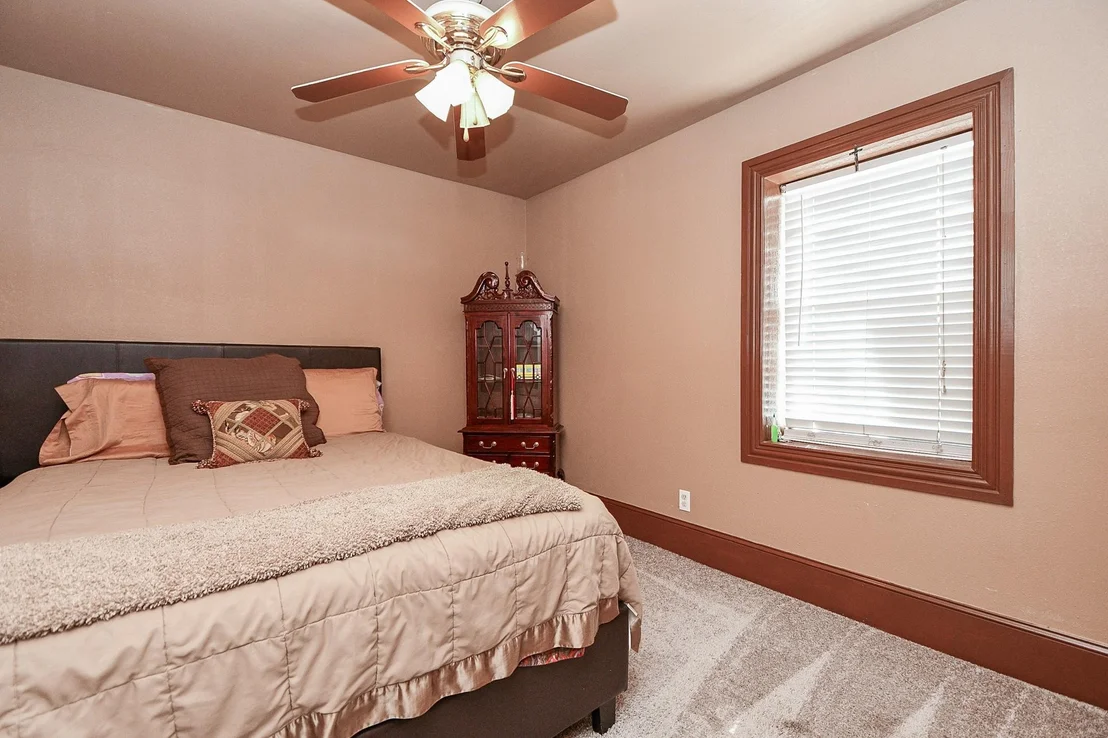 Photo of 5030 Peek Road