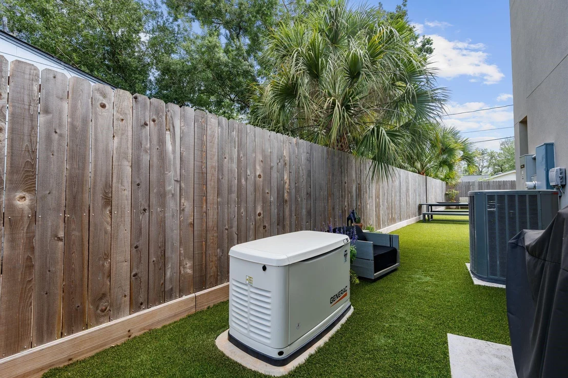 Photo of 935 Gardenia Drive