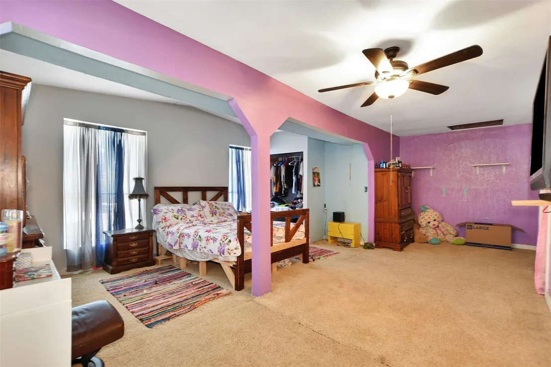 Photo of 4422 Shelton Road
