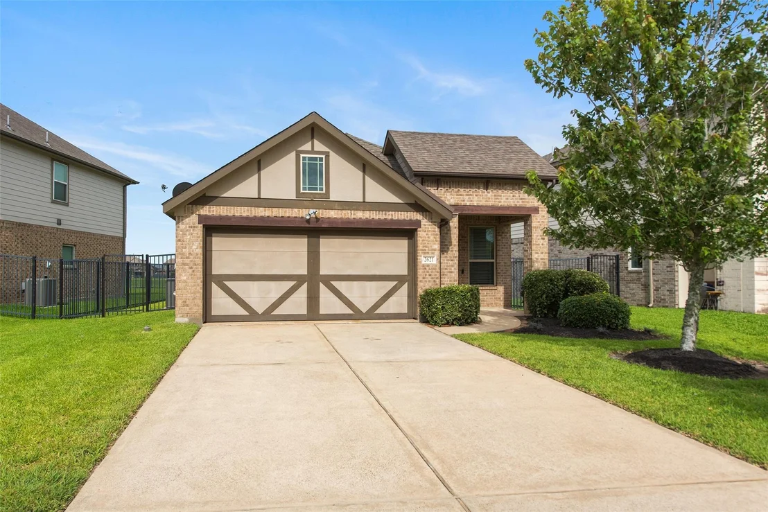 Photo of 2621 Bernadino Drive