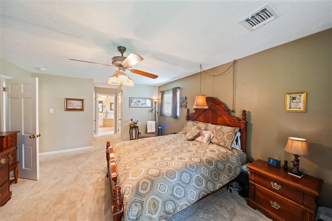 Photo of 715 Orleans Court