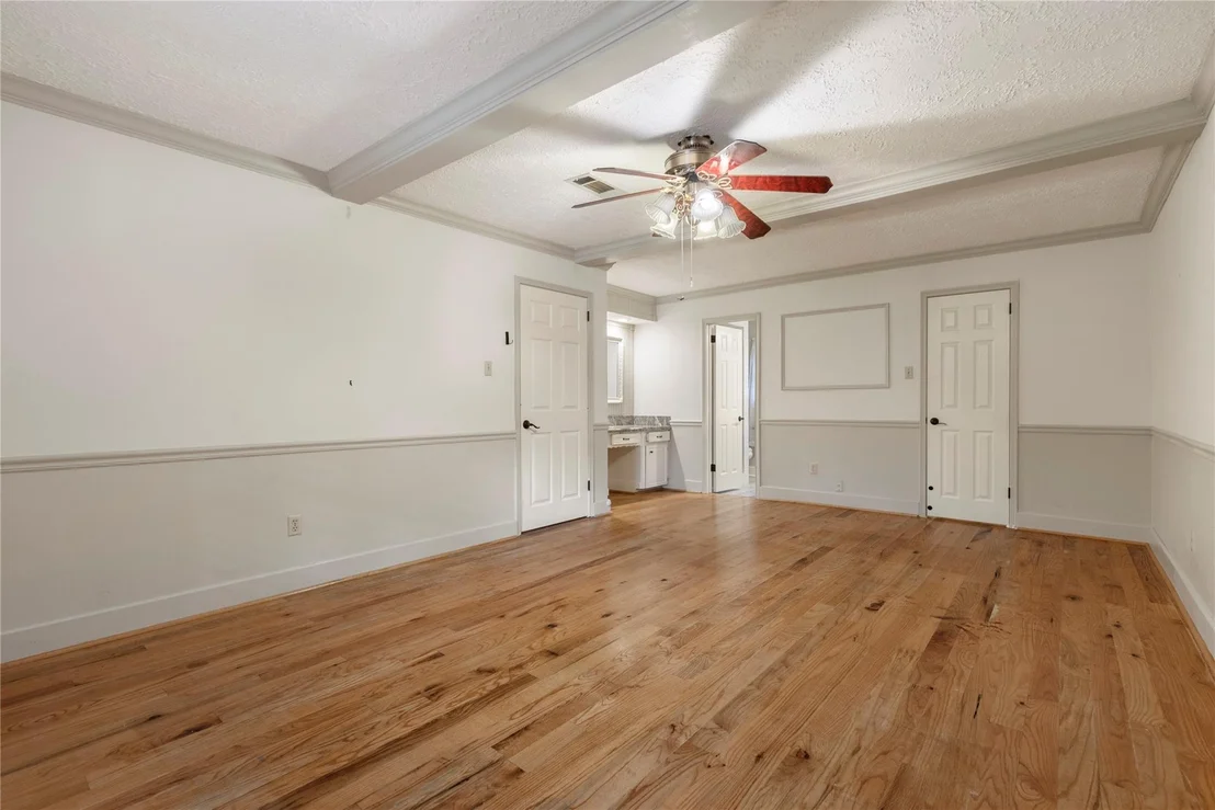 Photo of 8215 Winding Hill Lane