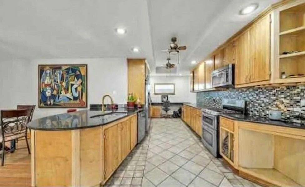 Photo of 611 Colwyn Pass