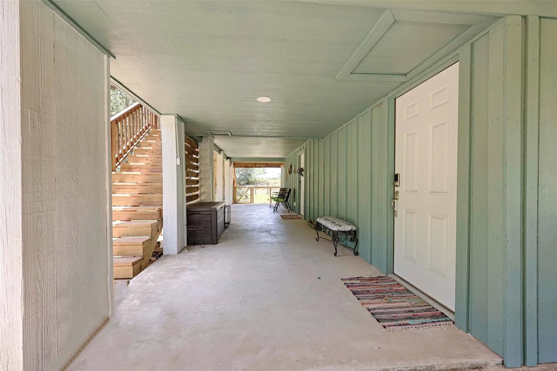 Photo of 207 Hickory Drive