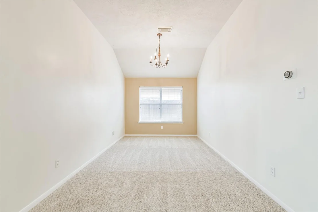 Photo of 2415 Fox River Lane