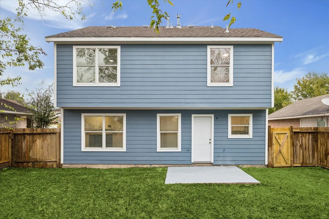 Photo of 5639 Tiger Lilly Way