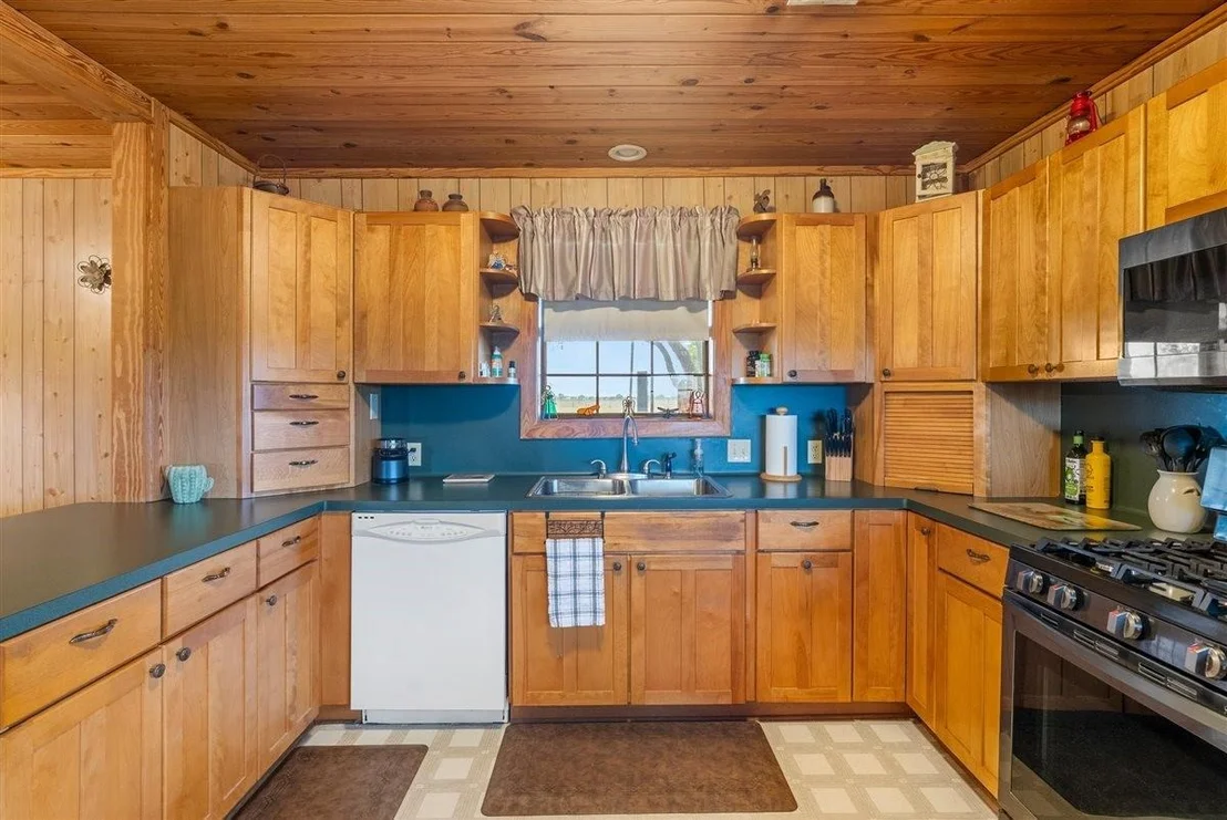 Photo of 13339 Bj Dusek Road