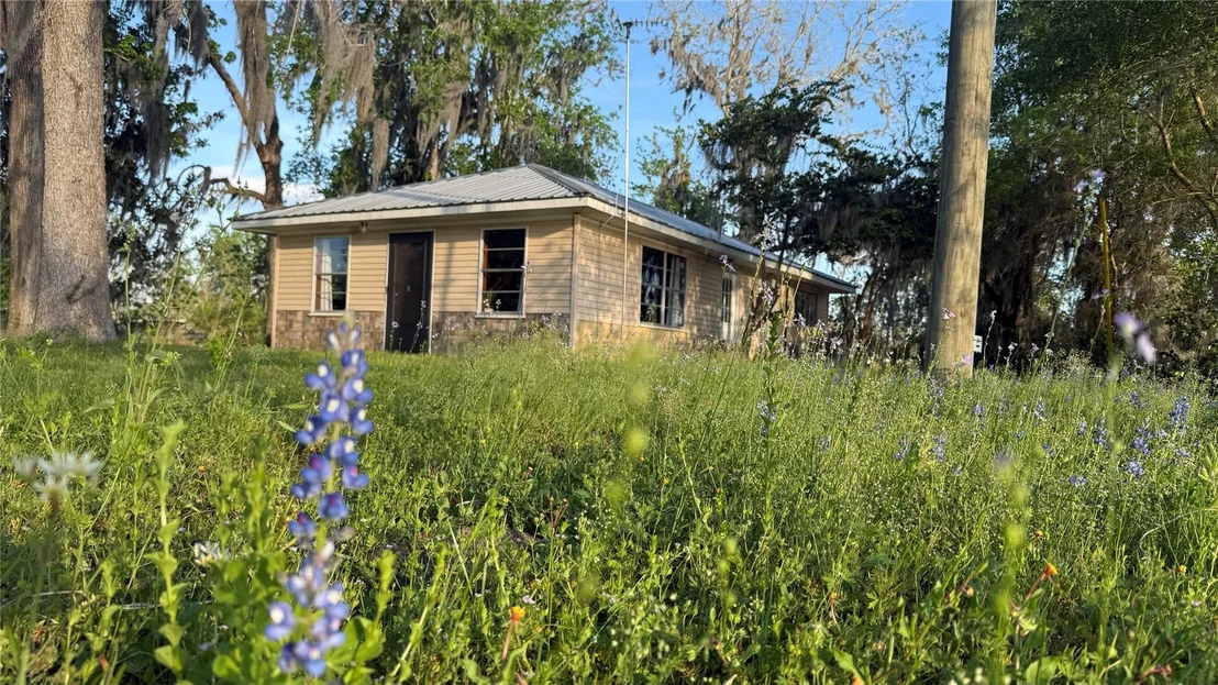 Photo of 215 Weldon