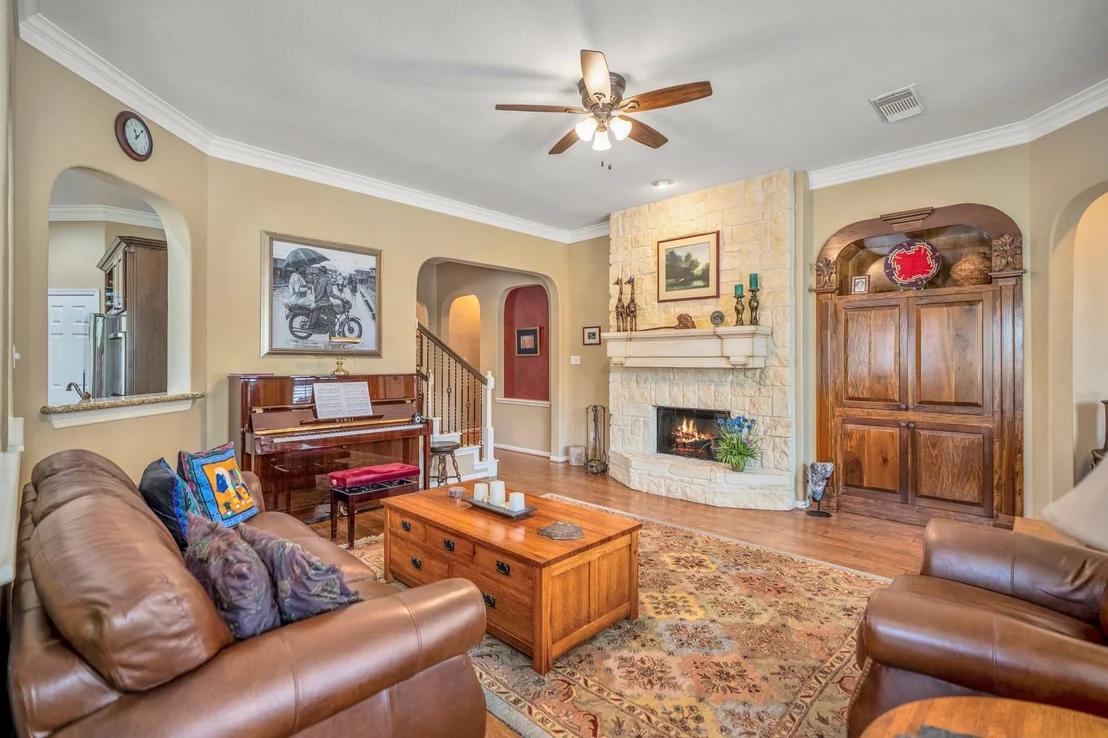 Photo of 1438 Hatchmere Place