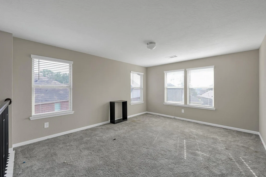 Photo of 1951 Parnevik Place