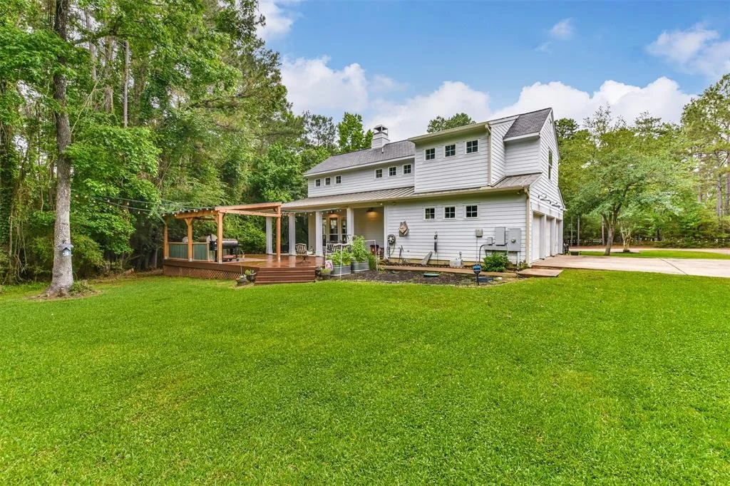 Photo of 9119 Sendera Drive