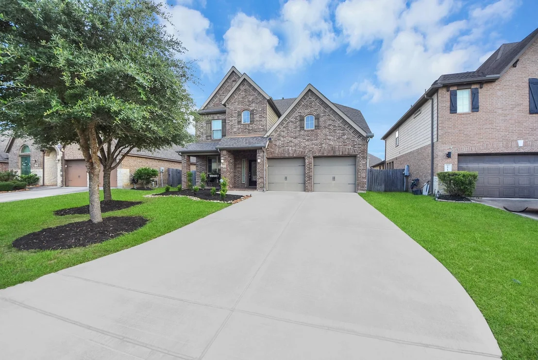 Photo of 28718 Wallaman Falls Lane