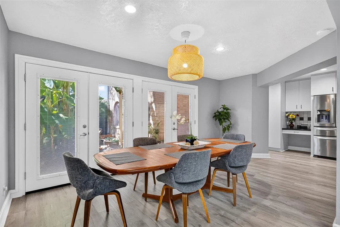 Photo of 1003 Villa Court Drive