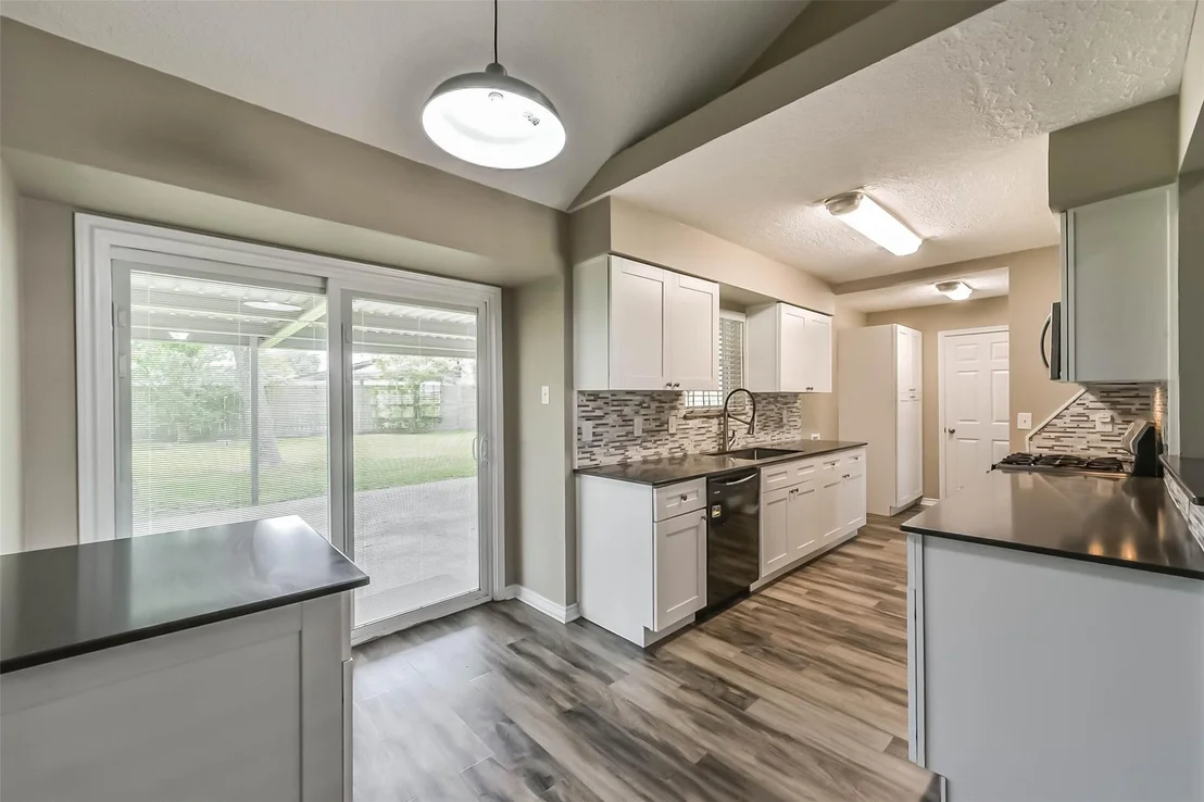 Photo of 7903 Parkglen Drive