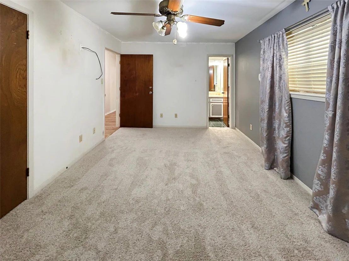 Photo of 6132 Fox Ridge Drive
