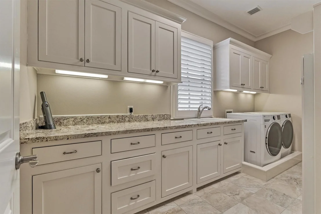 Photo of 22 E Shore Drive