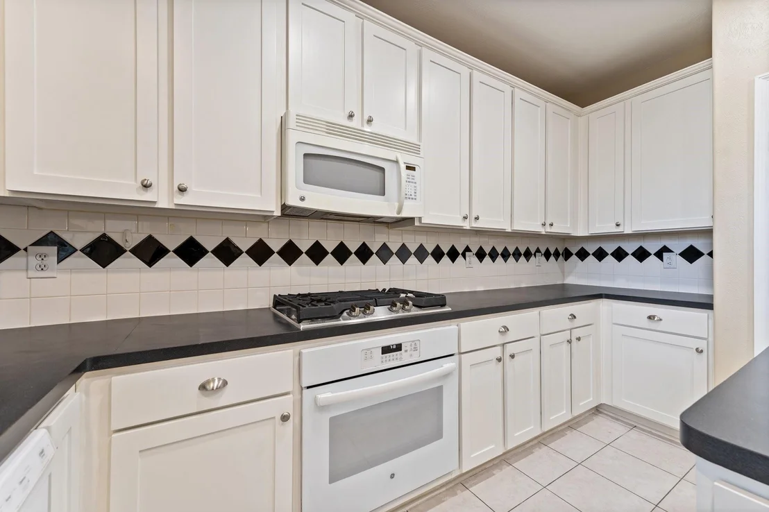 Photo of 71 N Acacia Park Circle
