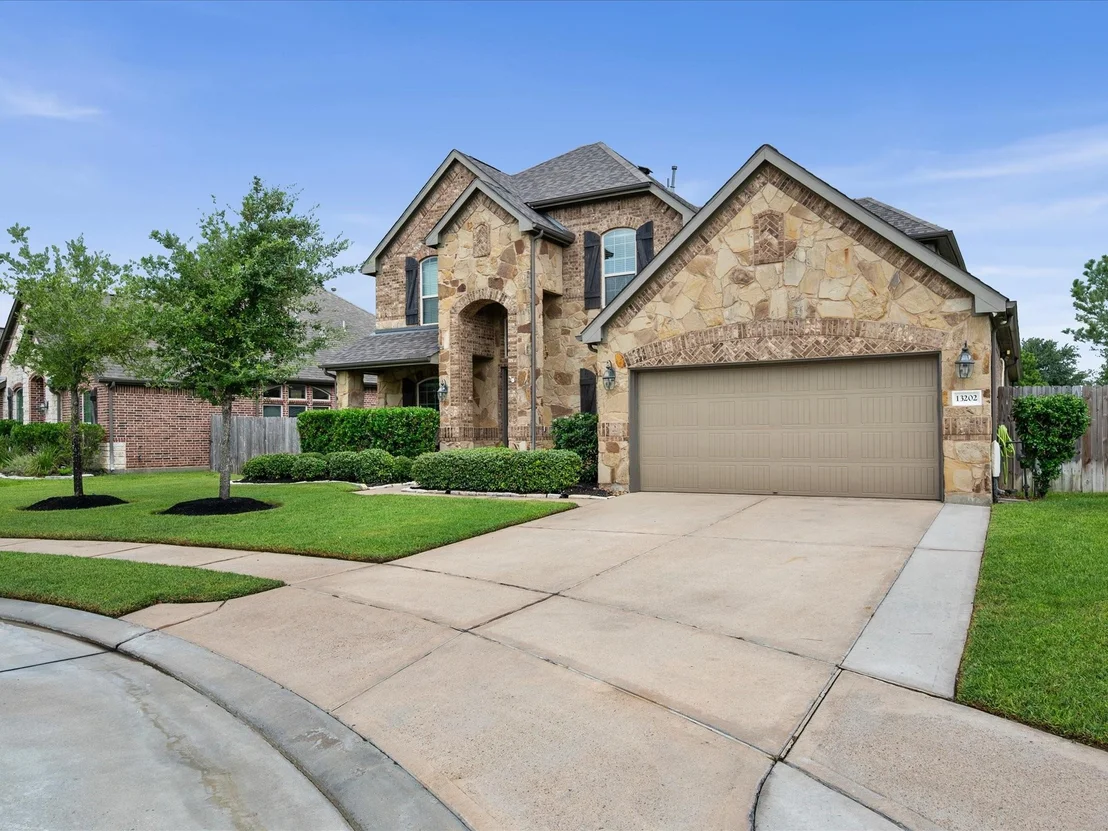 Photo of 13202 Edison Trace Lane