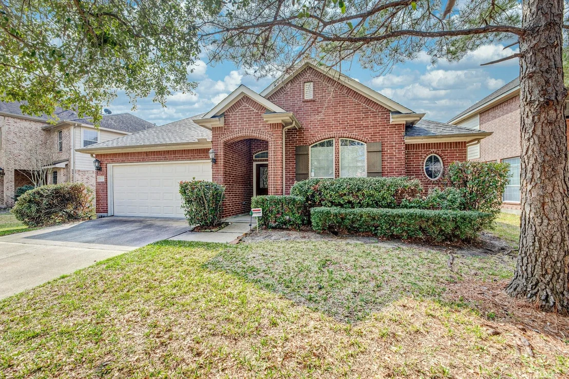 Photo of 5026 Redleaf Forest Lane