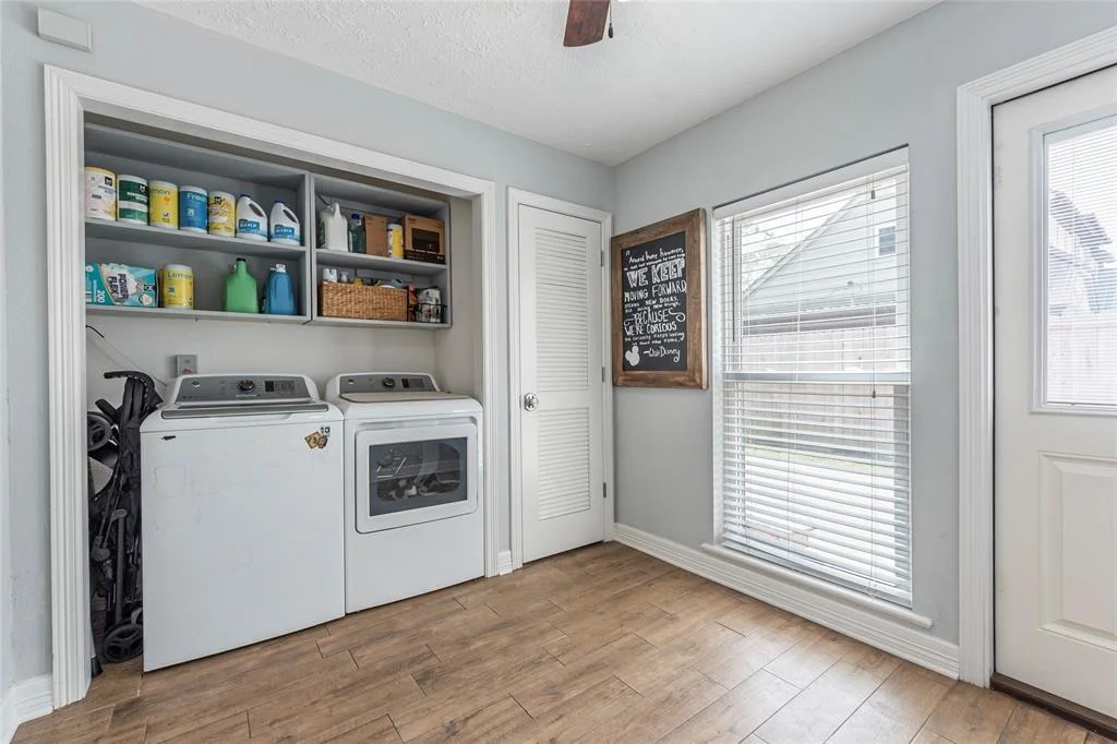 Photo of 1050 Royal Oak Drive