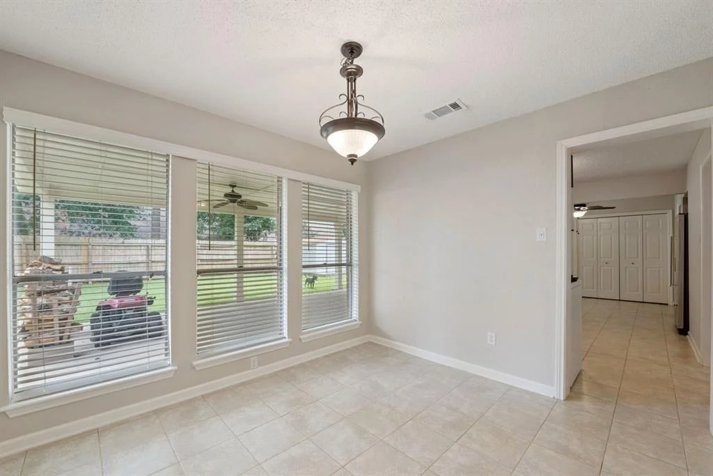 Photo of 9115 Landry Boulevard