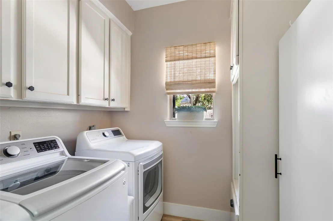 Photo of 15615 Wildwood Run