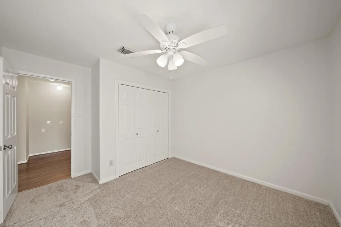Photo of 2715 Silk Tree Lane