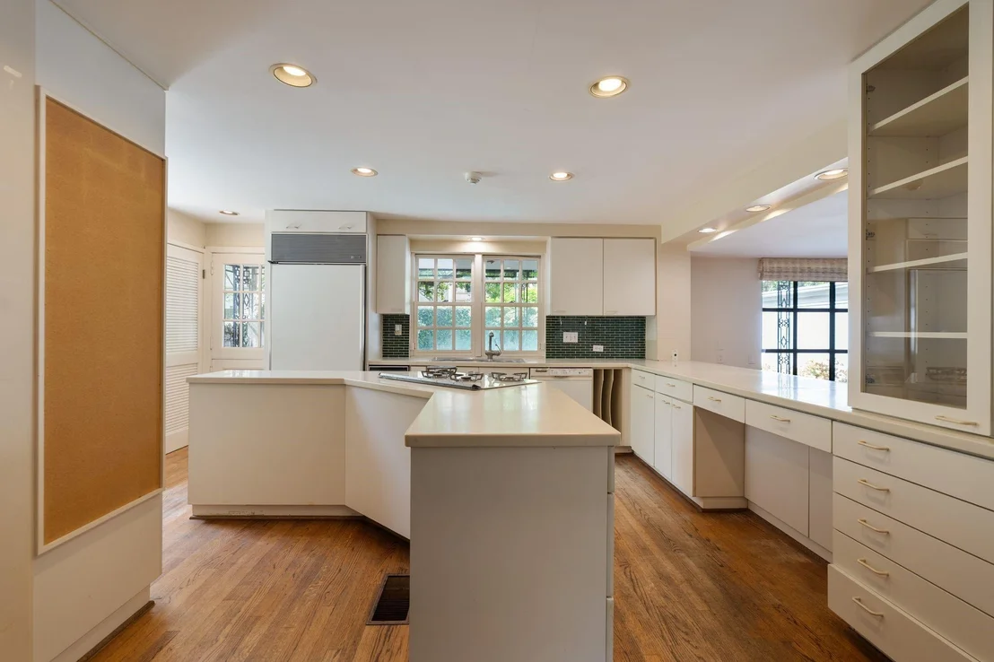 Photo of 1604 Kirby Drive