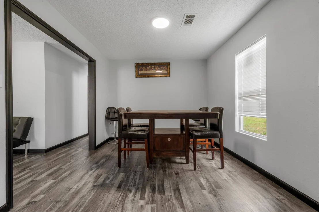 Photo of 541 Trails End Drive