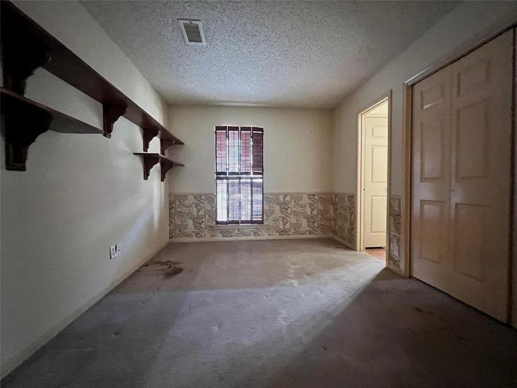 Photo of 3418 Green Fields Drive