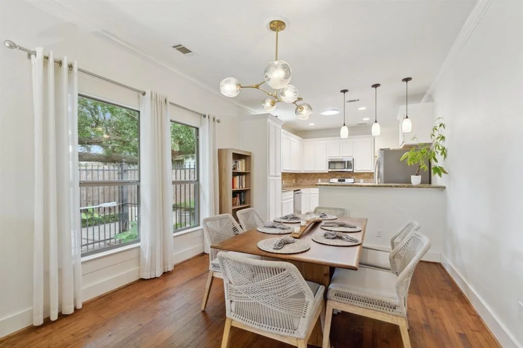 Photo of 3714 Bruce Street