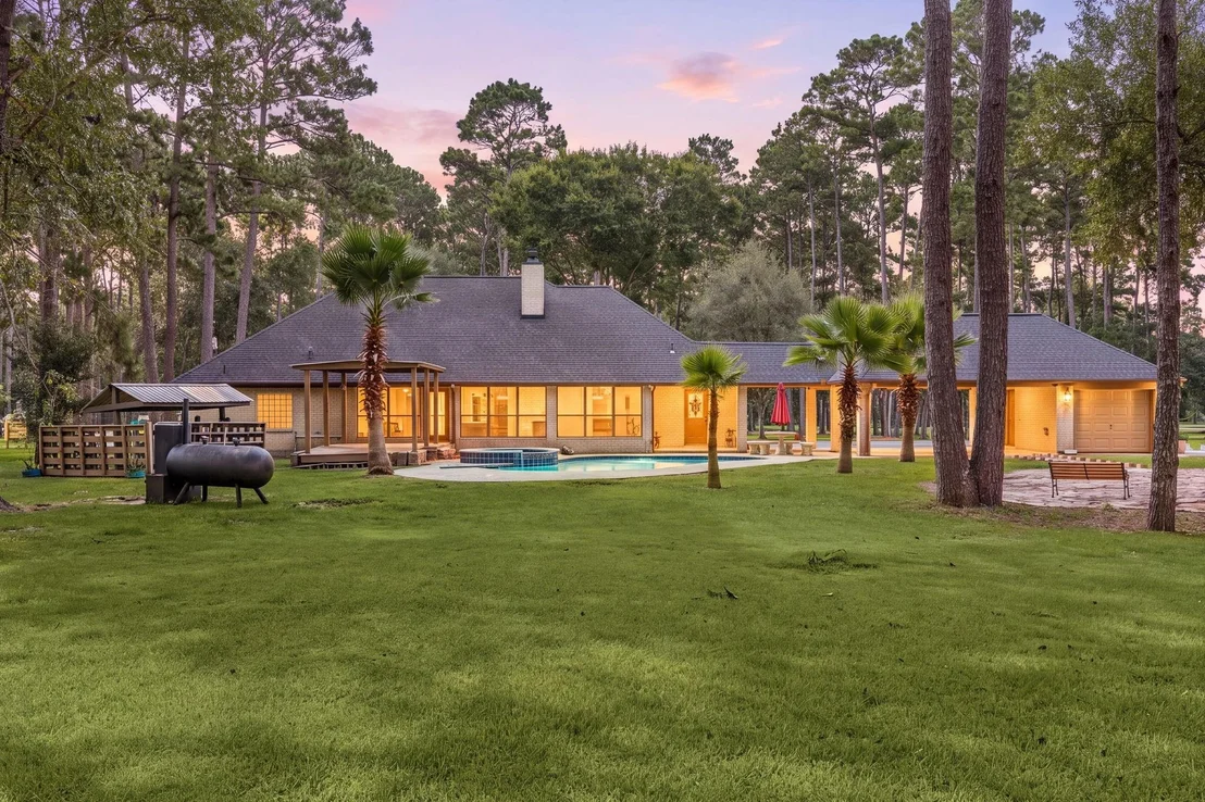Photo of 7302 Pine Drive