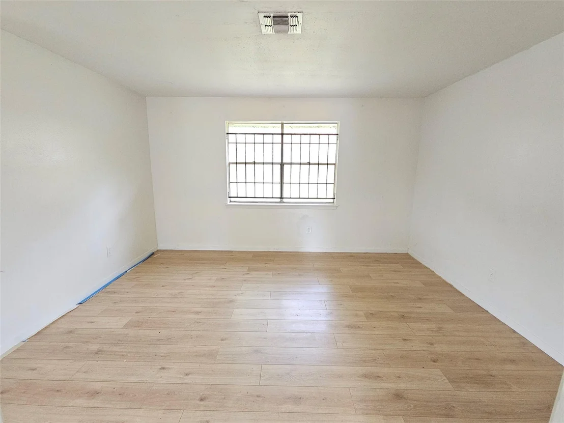 Photo of 11023 Linvale Drive
