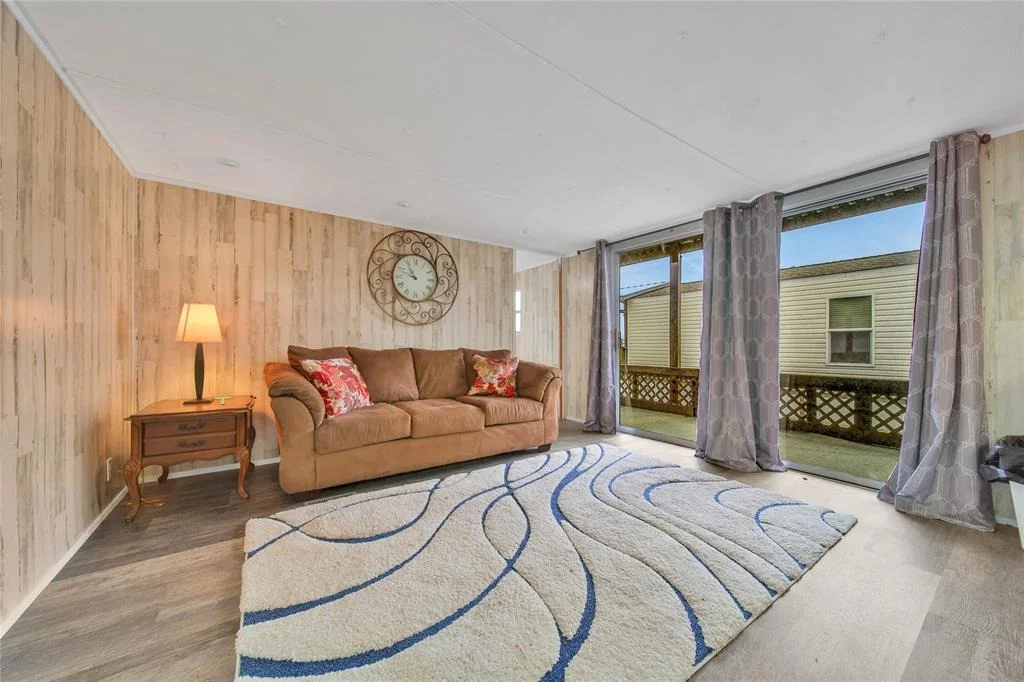 Photo of 176 N Panuco Drive