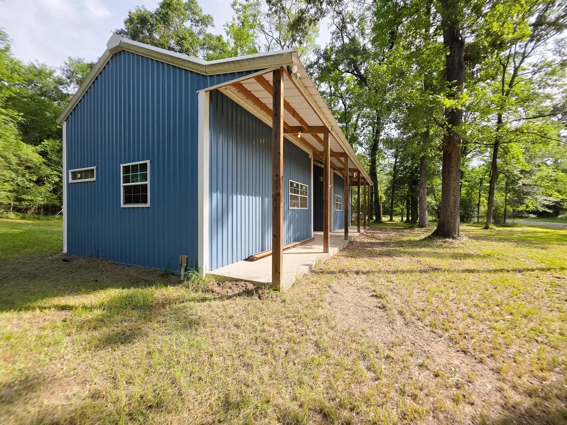 Photo of 437 E Lumbermans Road