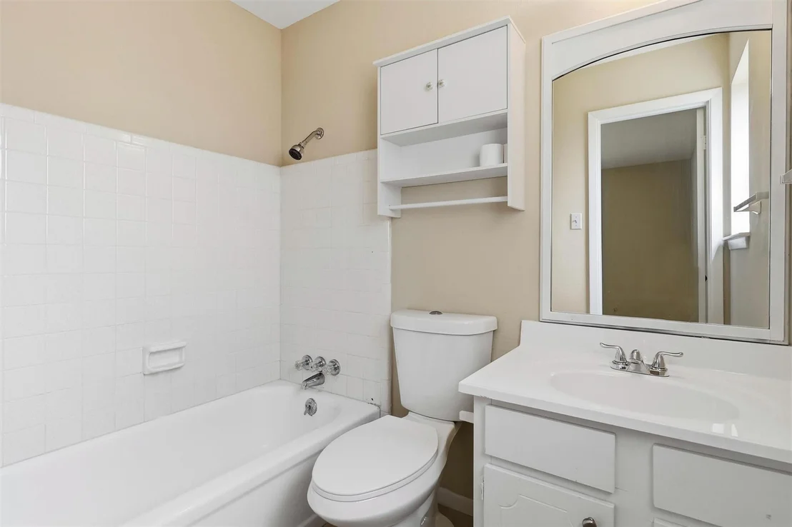 Photo of 5006 Whispering Falls Drive
