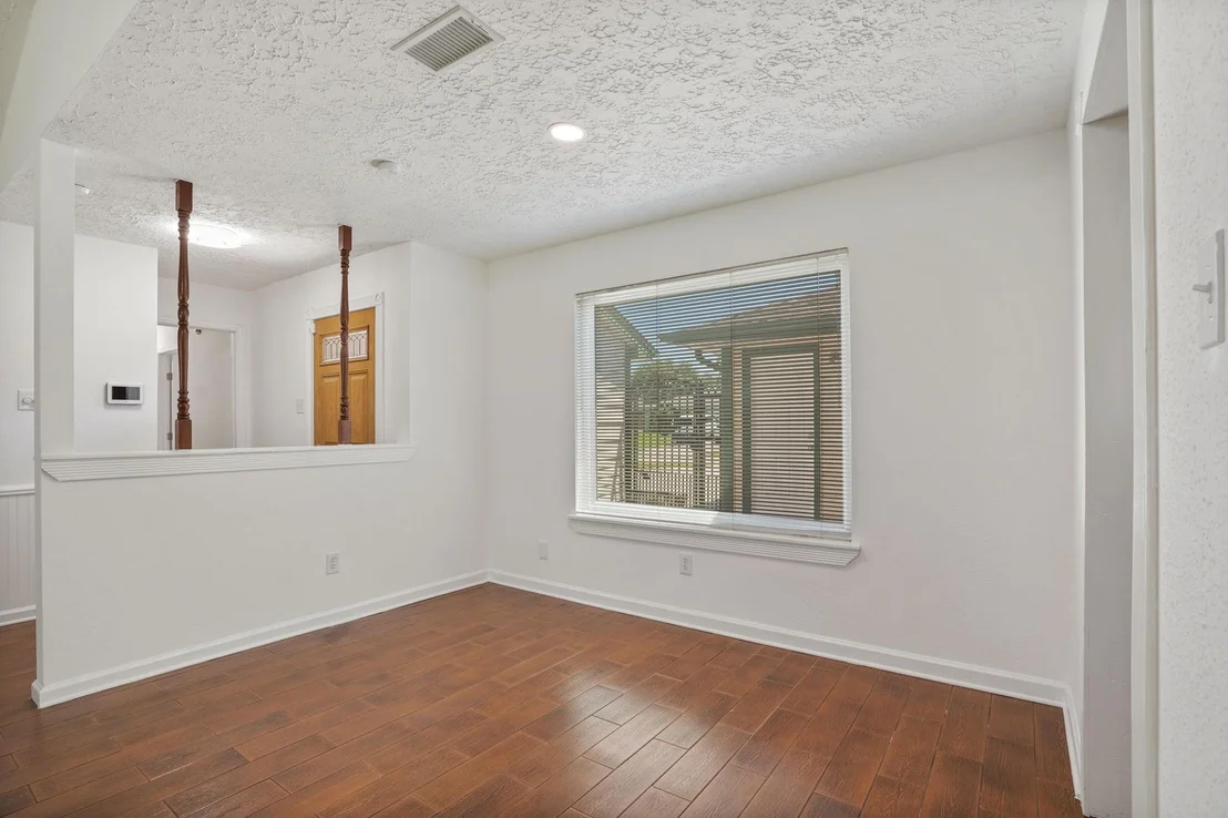 Photo of 9731 Shell Rock Road