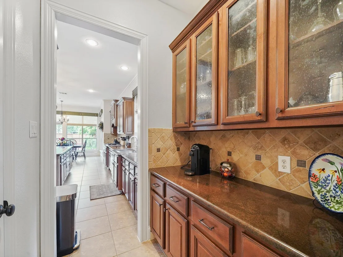 Photo of 6015 Madrone Mdw Drive