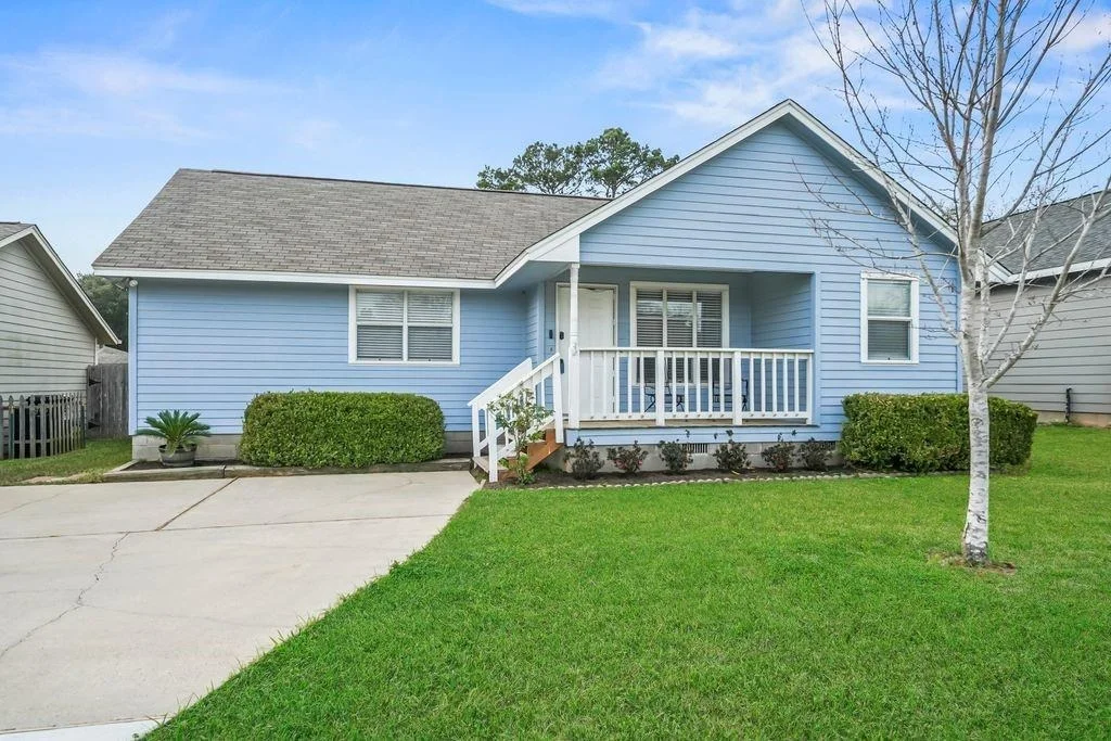 Photo of 15025 Conroe Bay Boulevard