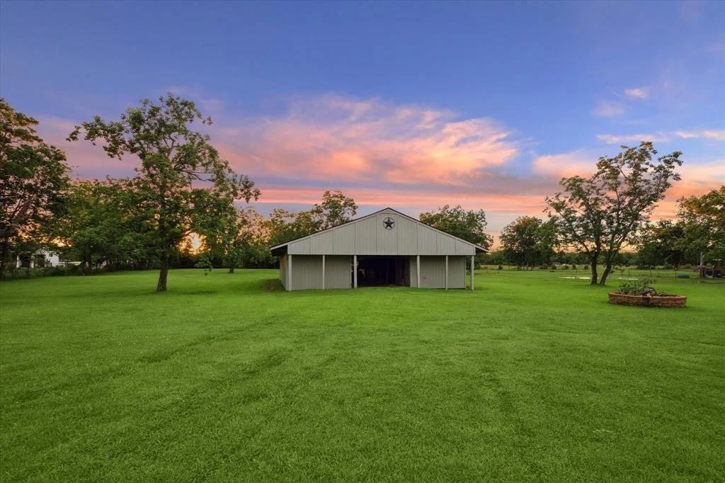 Photo of 1508 Falling Leaf Drive