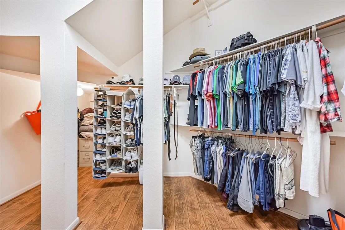 Photo of 3318 Silverbrook Lane