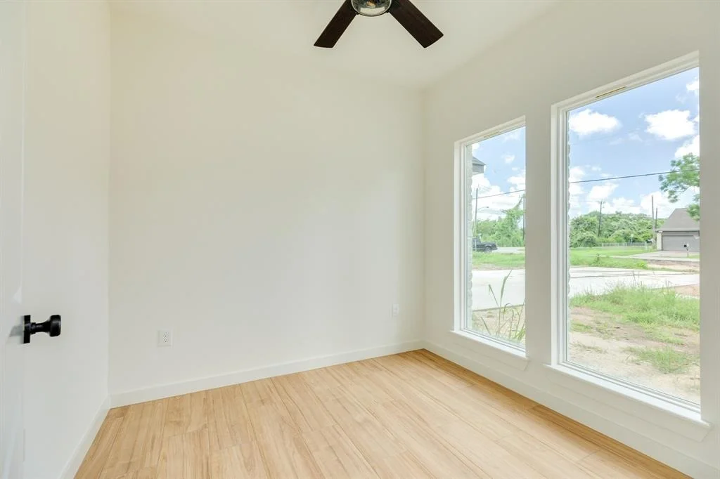 Photo of 301 Highland Park Avenue